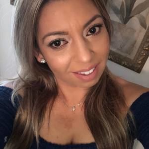 Meet your Posher, Adriana